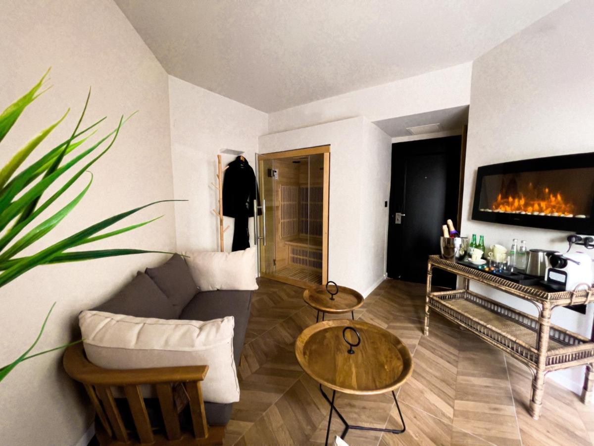 Share Suites Hotel Bat-Yam Bat Yam Exterior photo