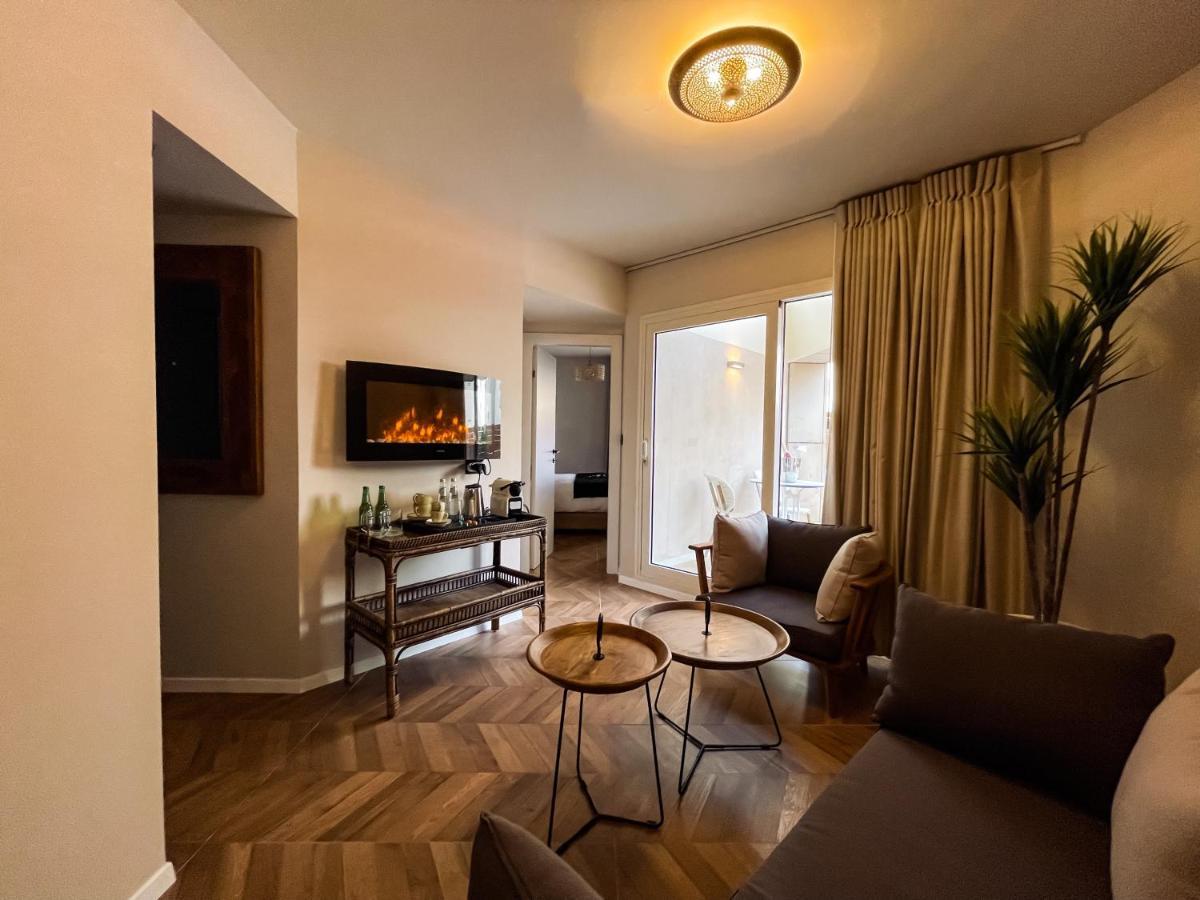 Share Suites Hotel Bat-Yam Bat Yam Exterior photo